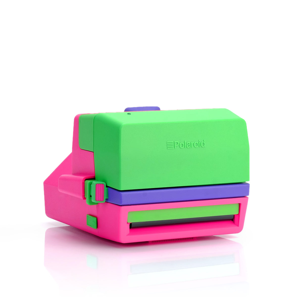 Polaroid 600 Barbie Throwback Instant Camera with Color 600 Film & Accessories