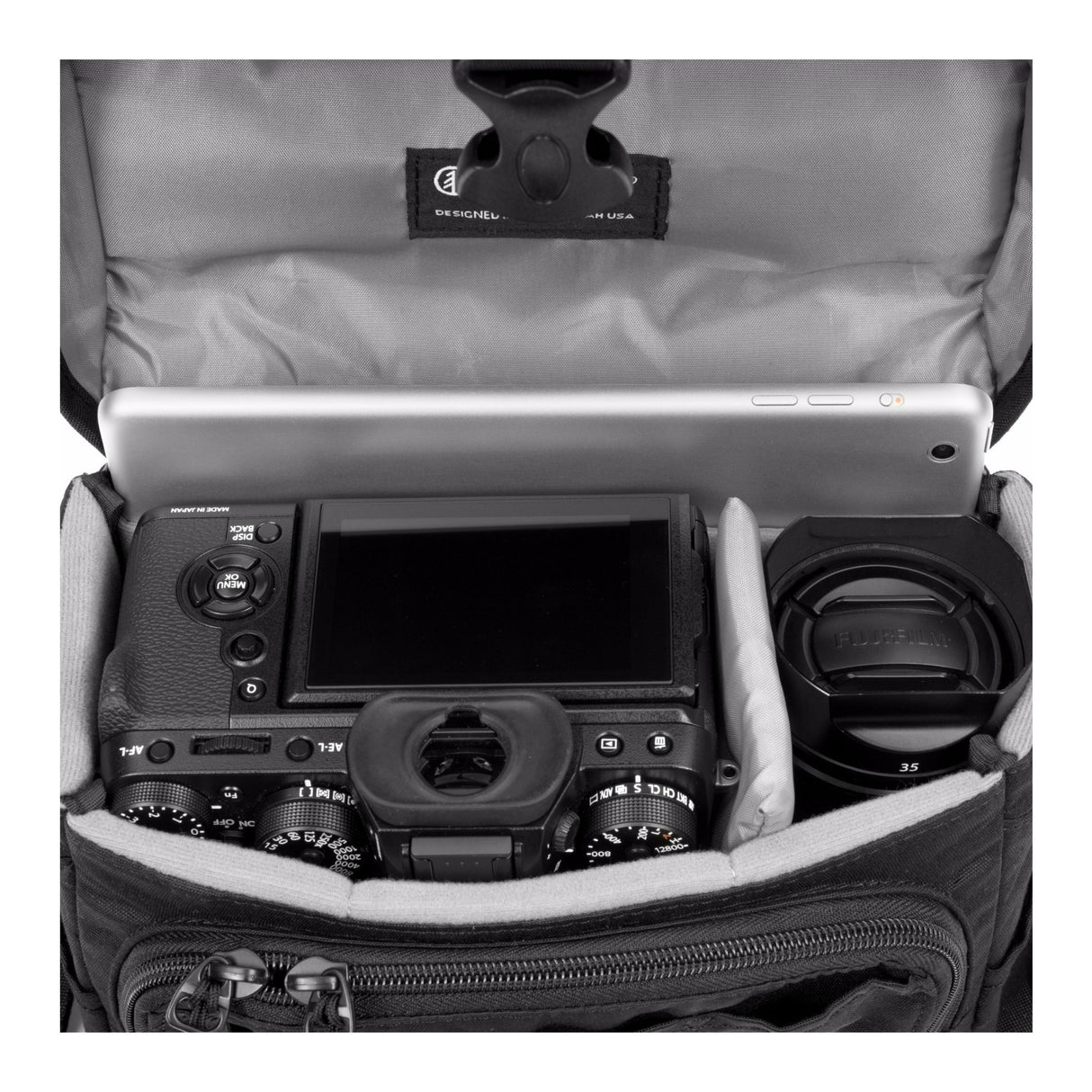 Tamrac Derechoe 3 Urban Minimalist Camera Bag (Black)