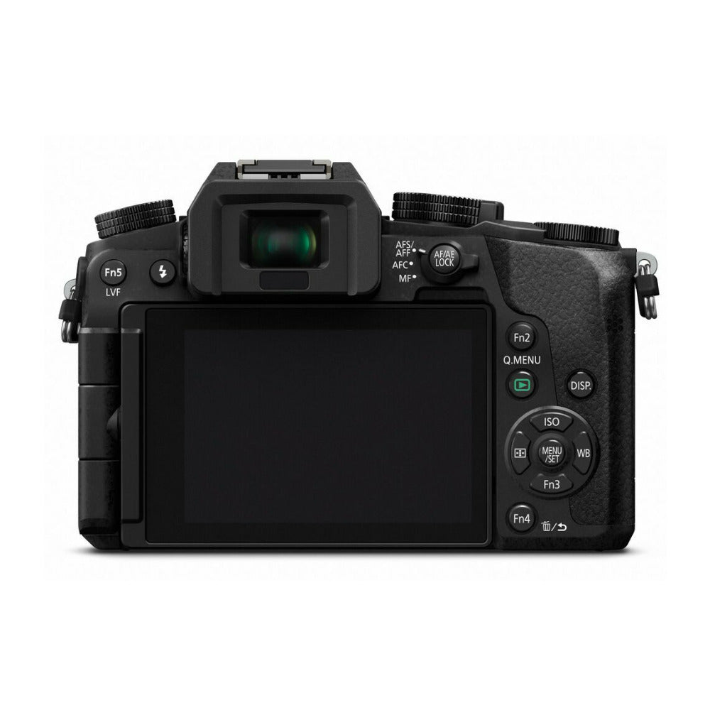 Panasonic LUMIX G7 Mirrorless Camera with 14-140mm Lens