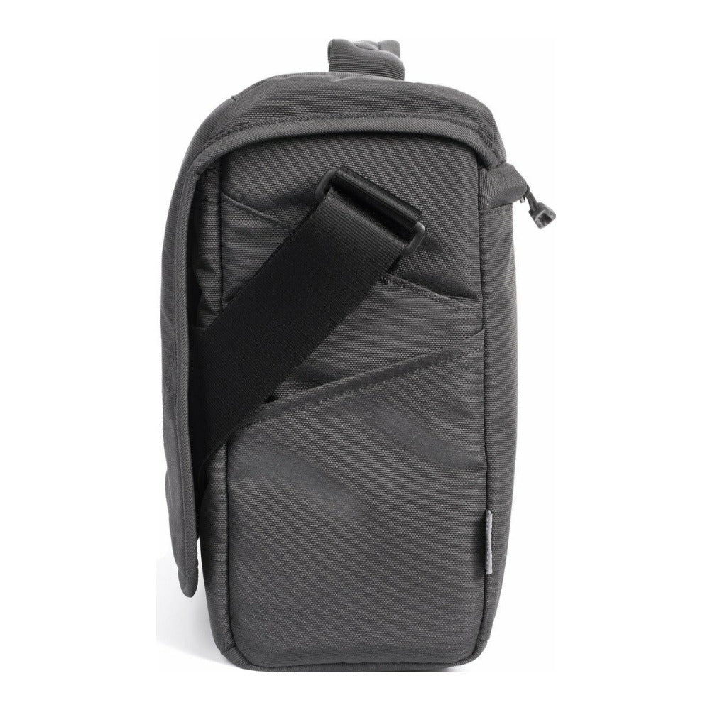 Tamrac Derechoe 8 Quick-Access Mirrorless Camera Bag (Black)