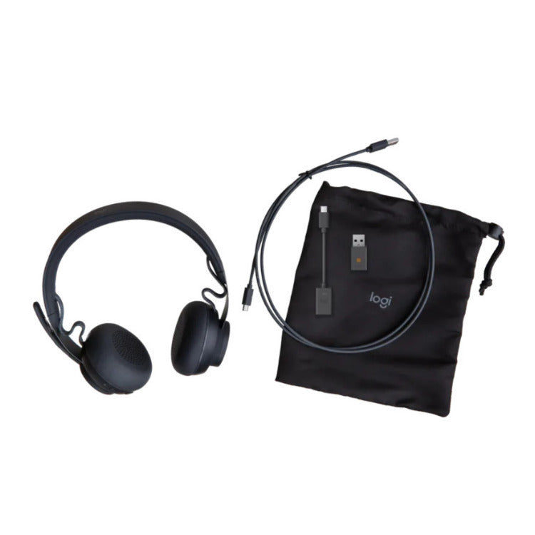 Logitech Zone 900 Wireless  Bluetooth Headset Bundle with C920S Pro HD Webcam and 4-Port USB 3.0 Hub