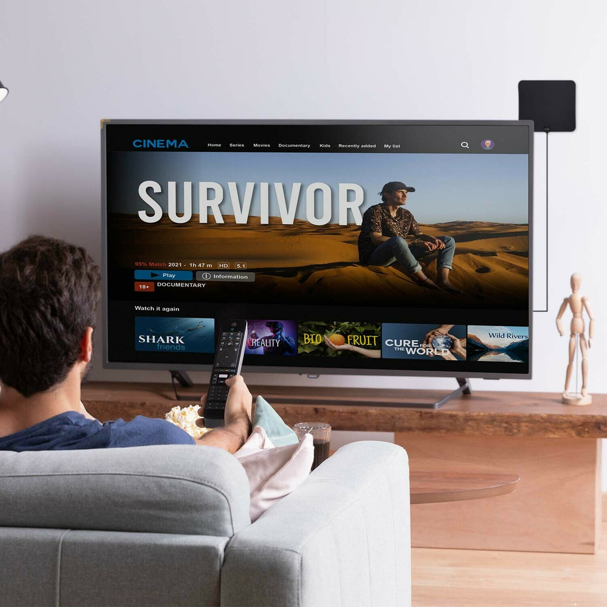 Knox Gear Ultra Thin Digital HDTV Antenna with Built-In Detachable Amplifier