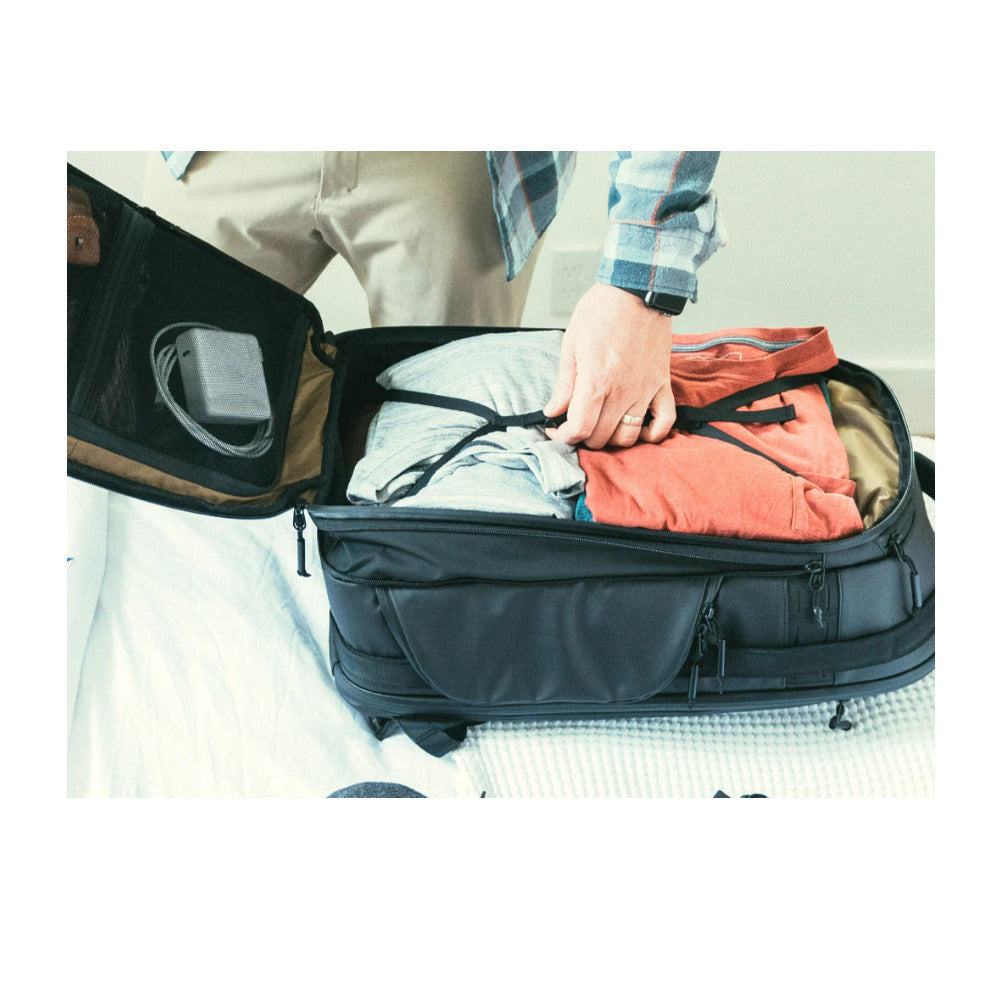 Nomatic Mckinnon 35L Camera Pack