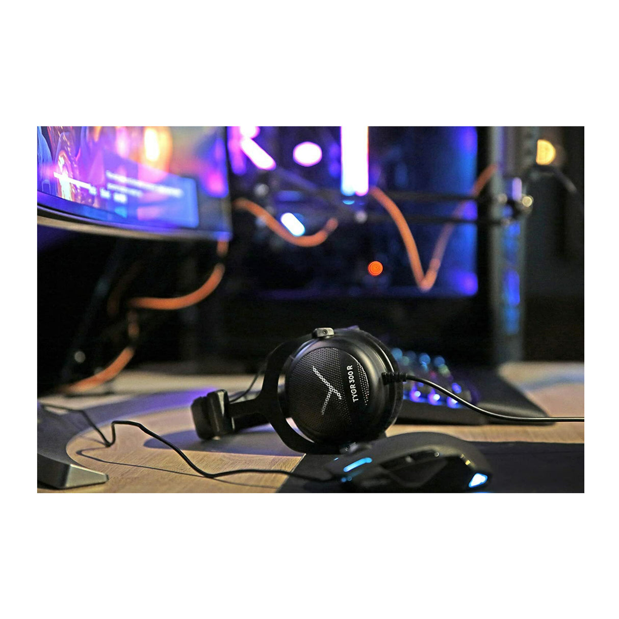 beyerdynamic TYGR 300 R Open-Back Gaming Headphones