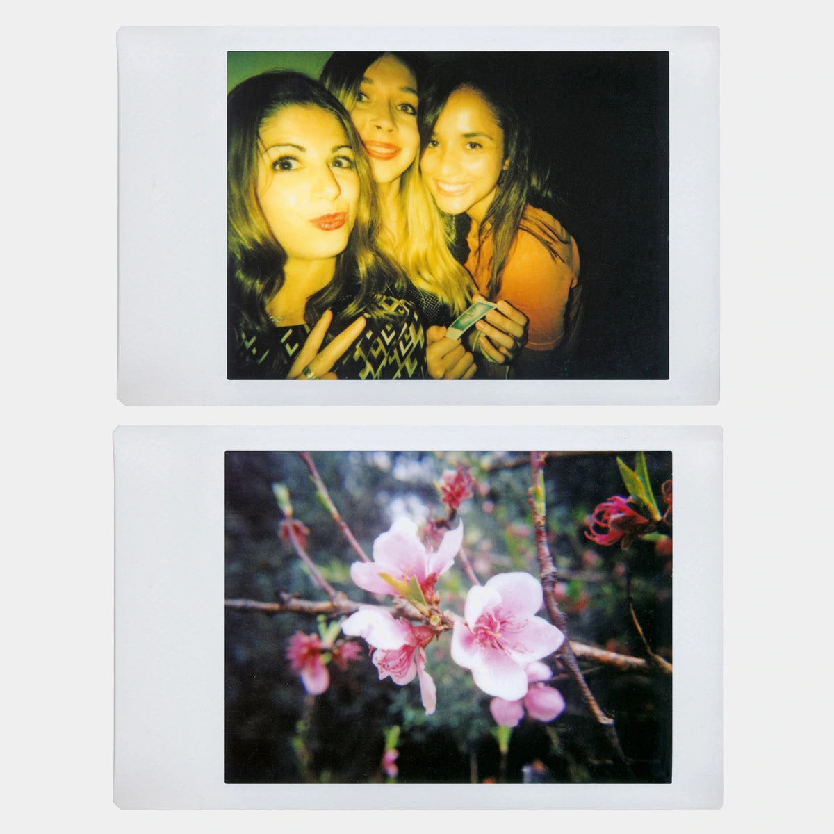 Lomography Lomo'Instant Mini Instant Camera with 3 Lenses (Yangon Gold Edition)