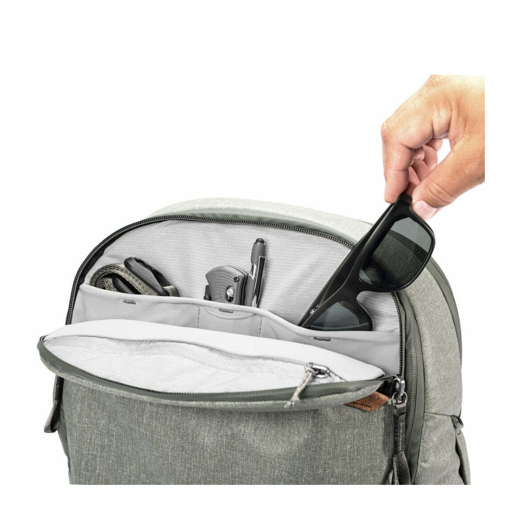 Peak Design Travel Backpack (30 Liter, Sage)