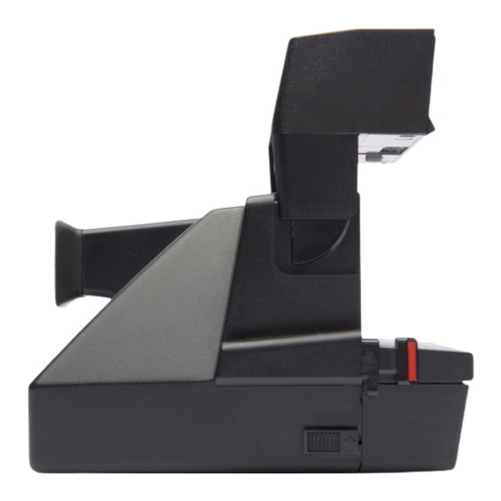 Polaroid 600 Model 640 Instant Film Camera (Black) with 8 Instant Photographs