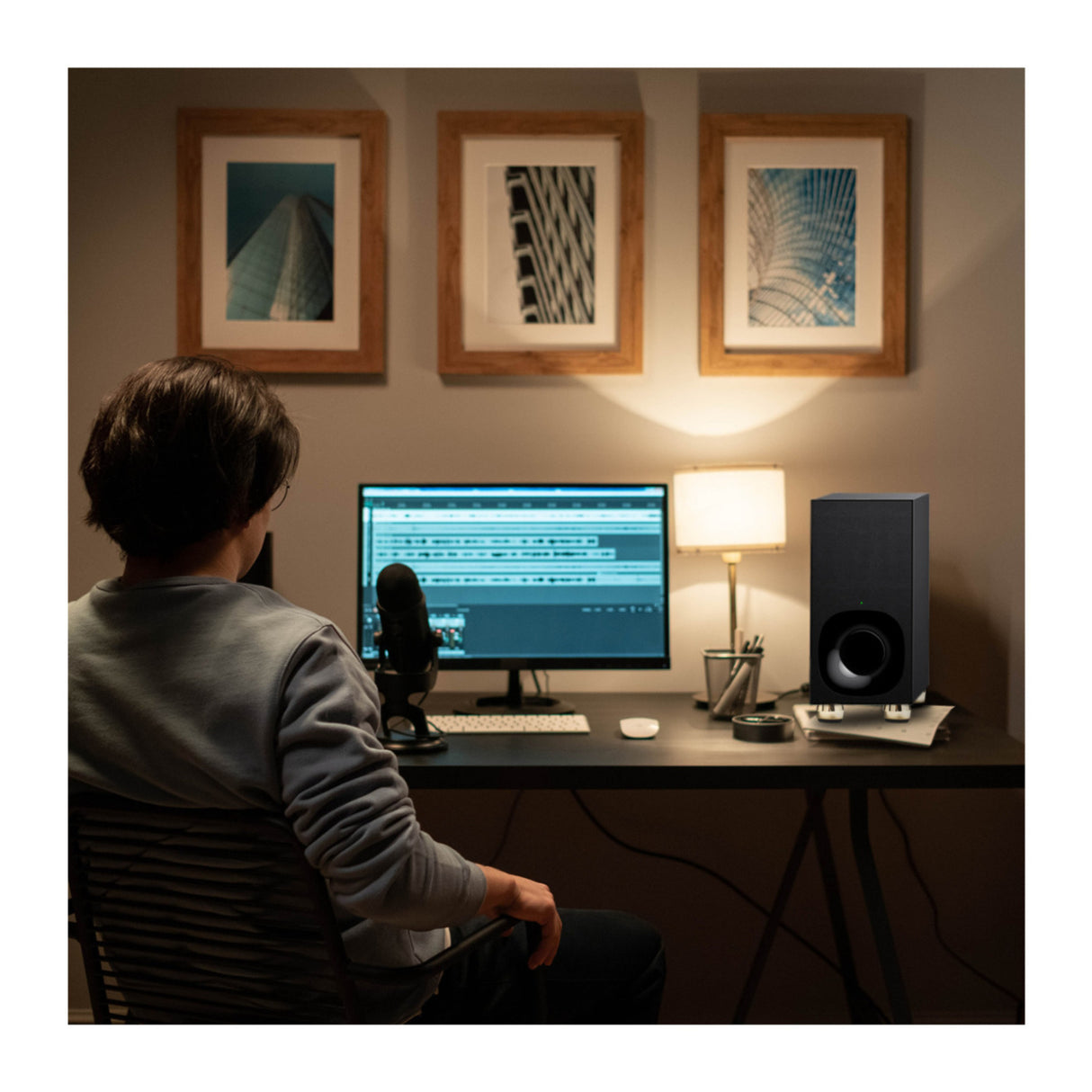 Knox Gear Subwoofer Isolation Feet (4-pack, Black/Gold)