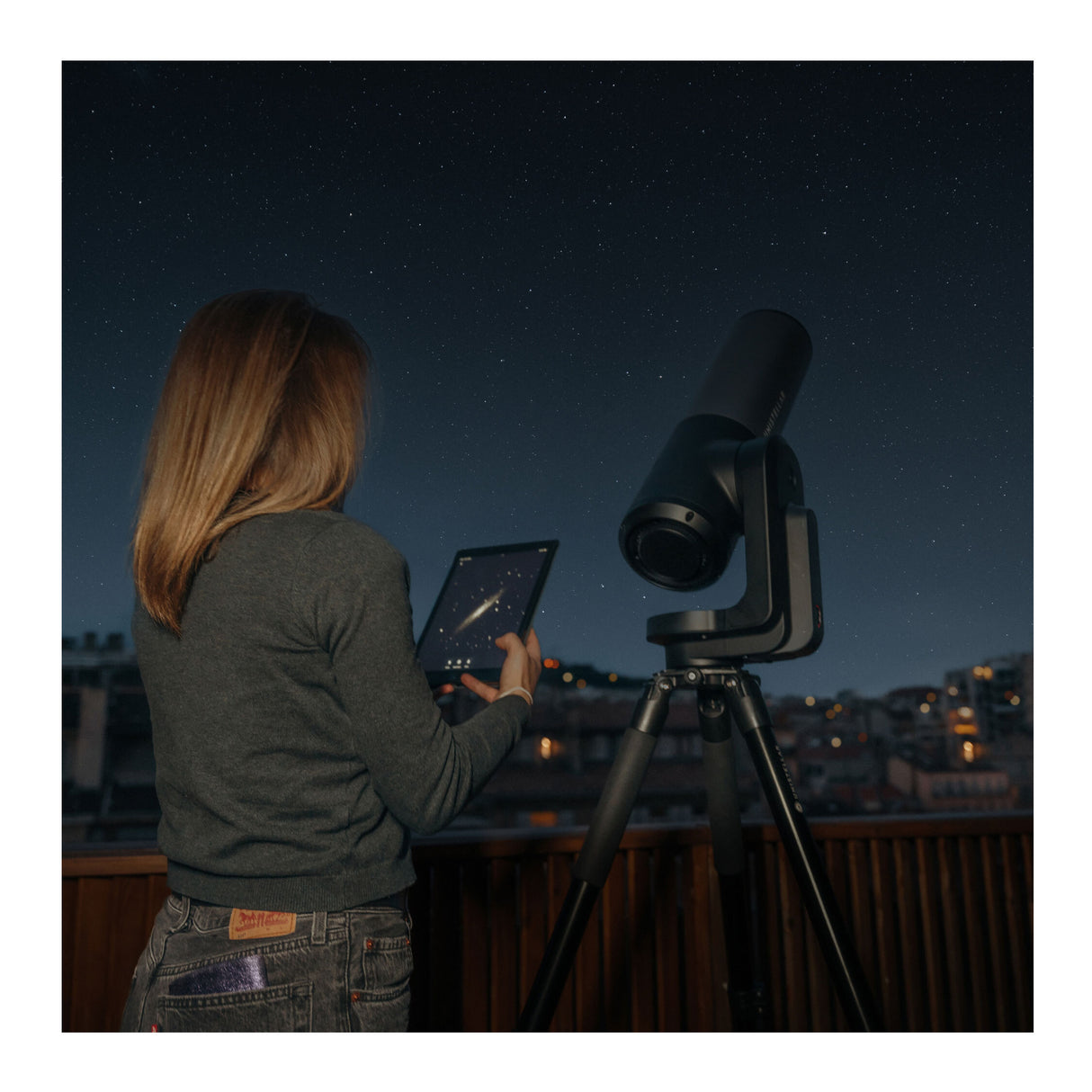 Unistellar eQuinox 2 Smart Telescope for Light Polluted Cities
