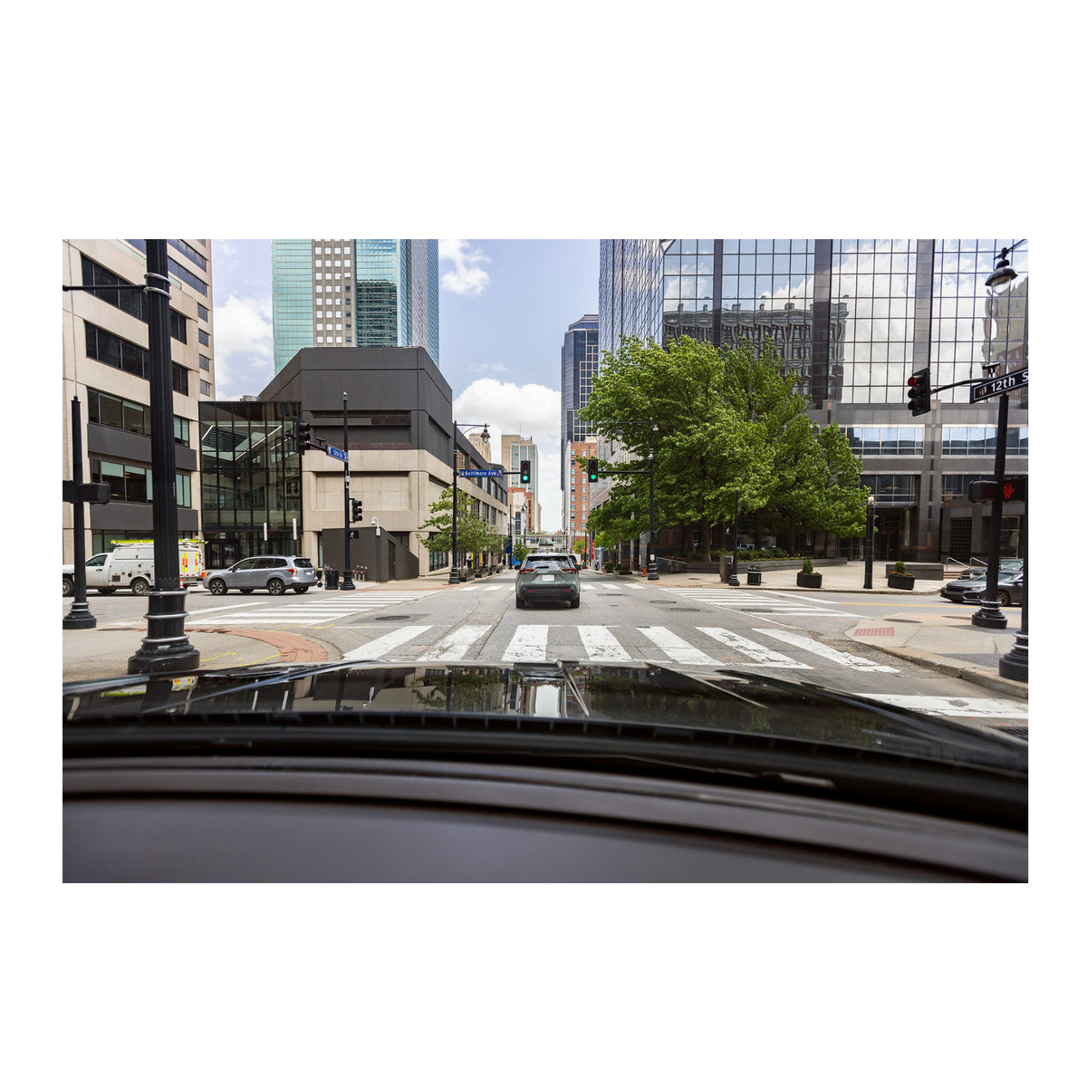 Garmin Dash Cam™ Live Bundle with 64GB MicroSDXC Canvas Go Plus Memory Card