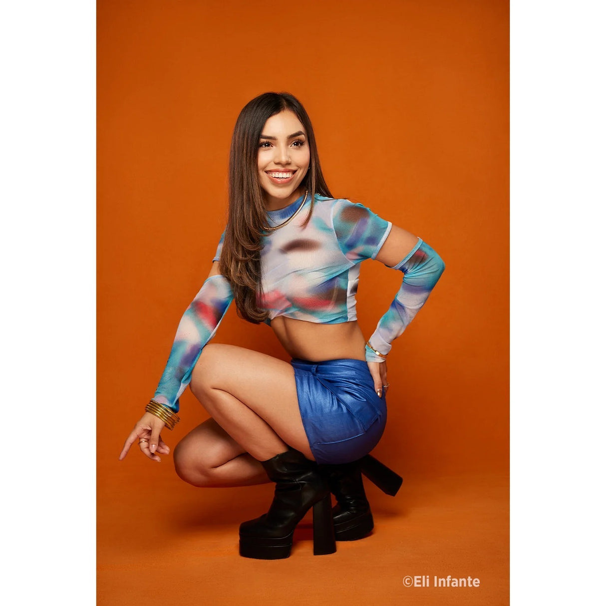 Westcott Wrinkle-Resistant, Machine-Washable Backdrop (Tiger Orange, 9 x 10 Feet)