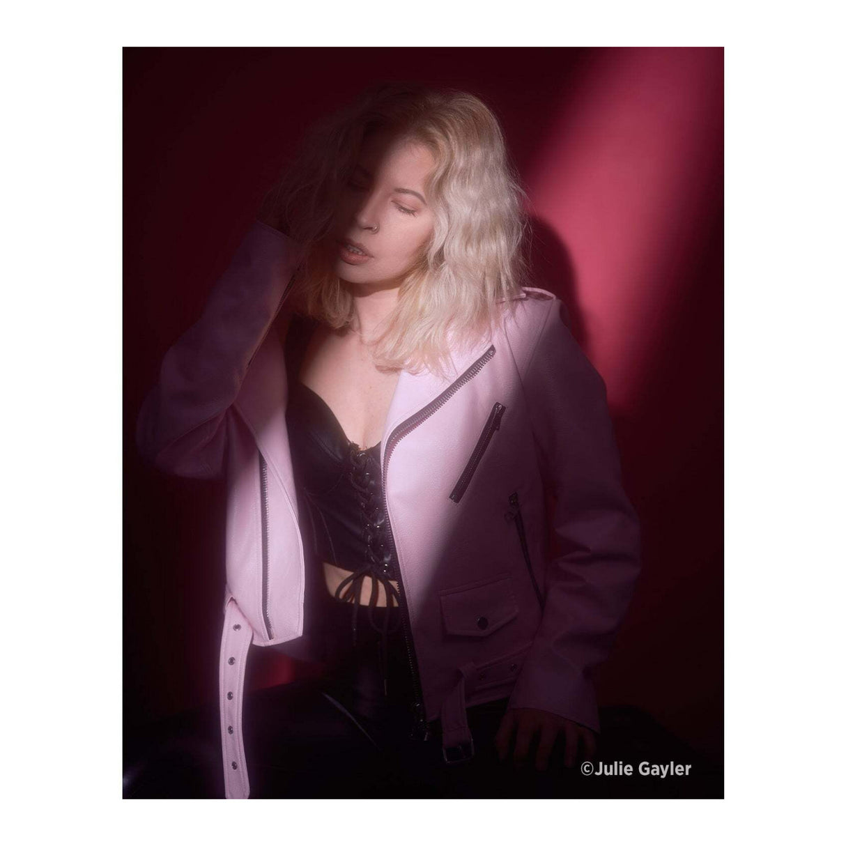 Westcott X-Drop Wrinkle-Resistant Backdrop, Perfect for Video Conferencing (Dark Pink, 5 x 12 Feet)