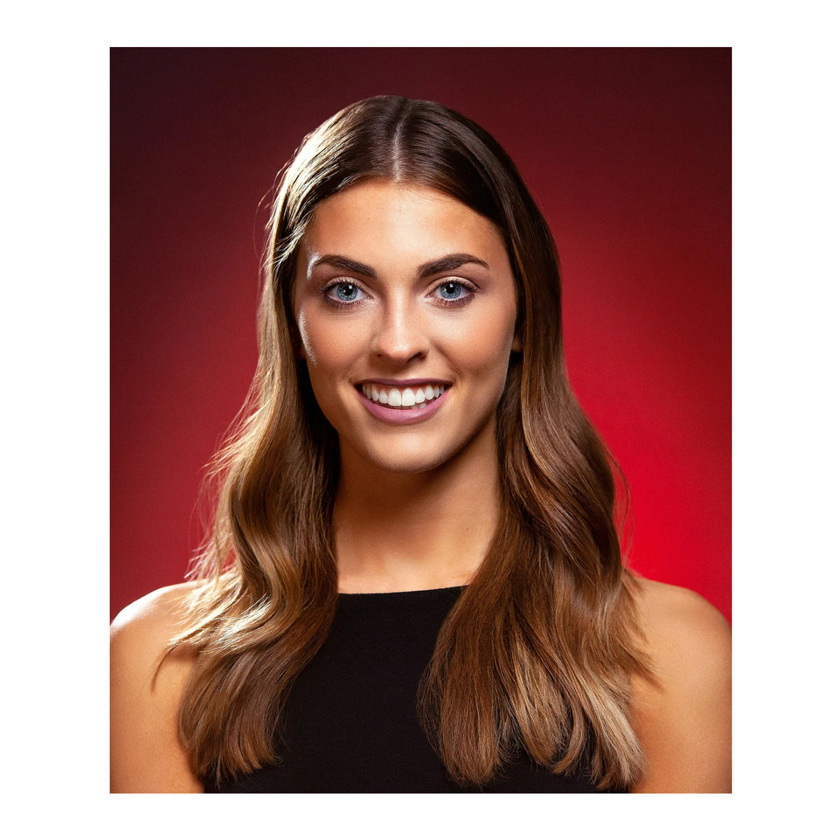 Westcott Wrinkle-Resistant, Machine-Washable Backdrop (Scarlet Red, 9 x 10 Feet)