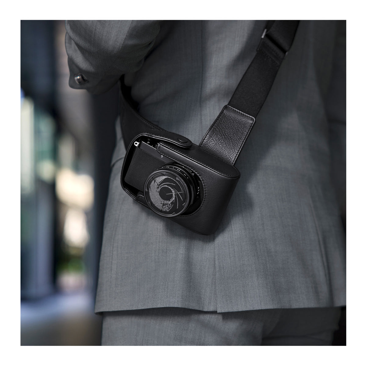 Leica D-Lux 7 007 Edition Camera