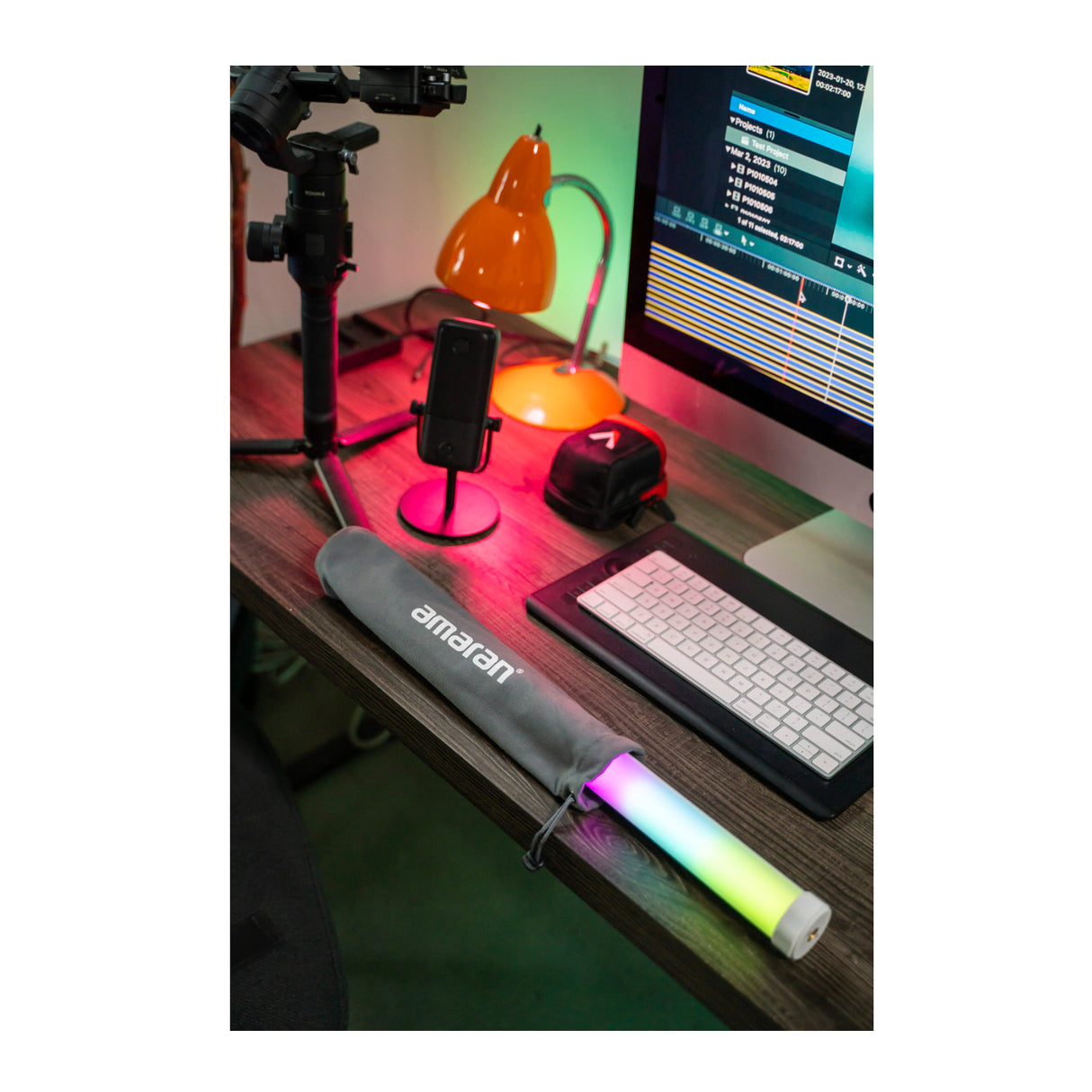 Amaran RGBWW Color PT2c LED Pixel Tube 2-Feet Tube with 8 Independently Controllable Pixels