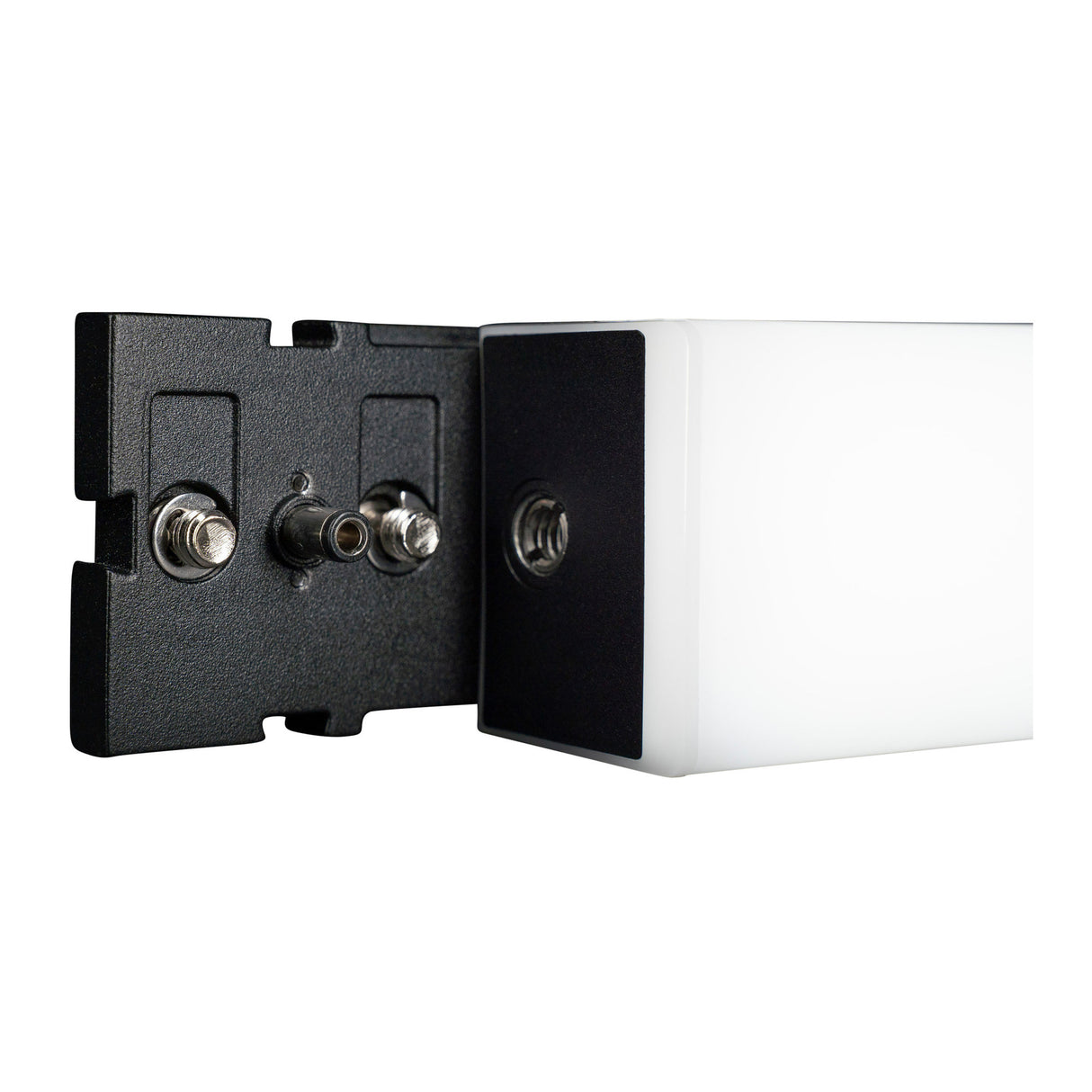 Aputure Infinibar PB6 Flexible, Wireless, Versatile, and Easy to Mount Pixel Bar with Battery