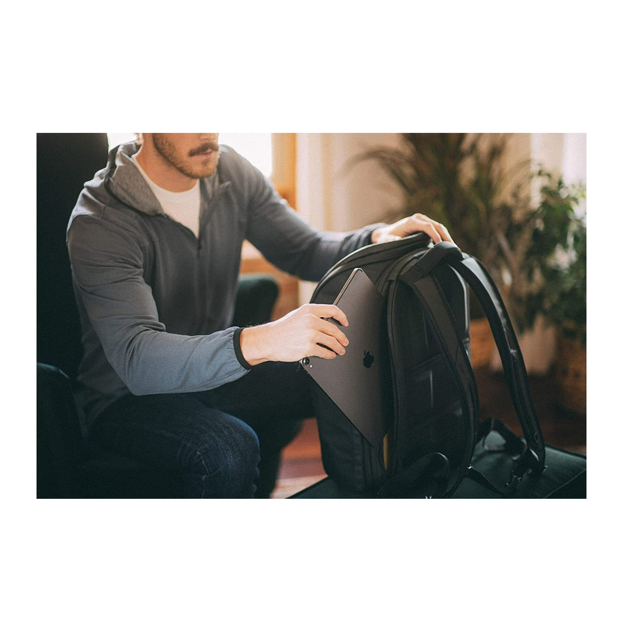 Nomatic McKinnon 25L Camera Backpack with Ladder and Divider