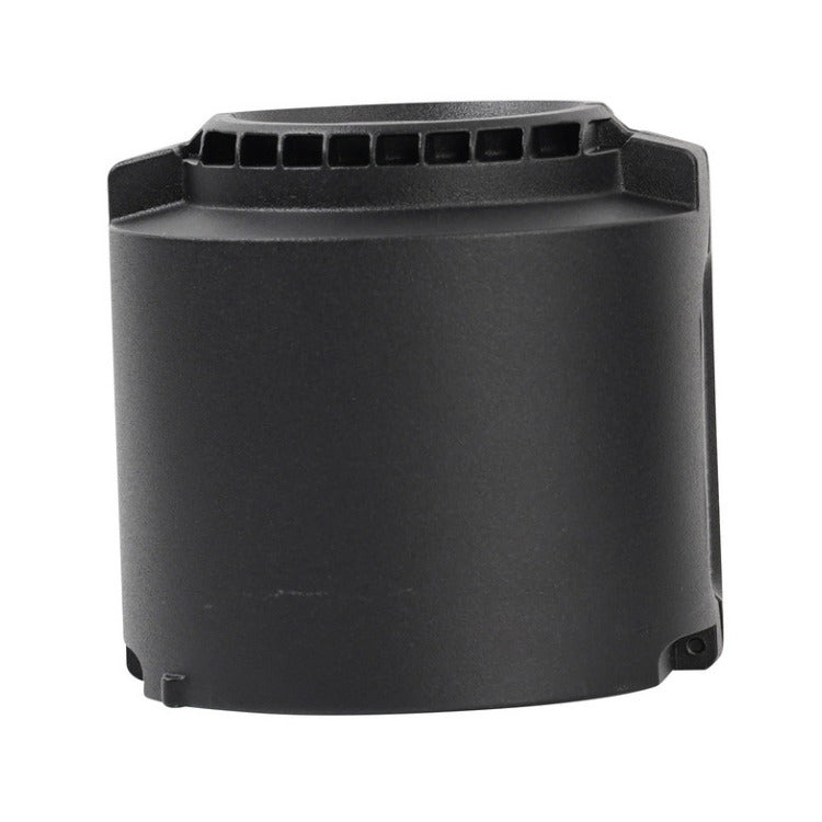 Aputure Amaran Spotlight SE’s Interchangeable and Quick Focus Adjustable 36-Degree Lens