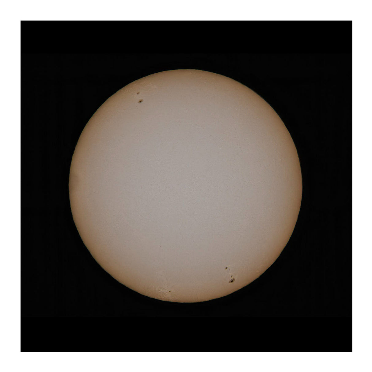 NiSi 82 mm Pro Nano UV/IR Cut ND100000 (5.0) 16.6 Stops Optical Glass Lightweight Solar Filter