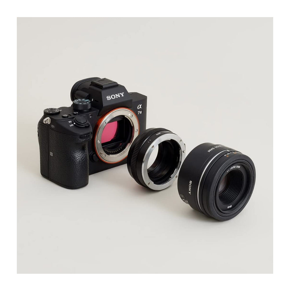 Urth Sony A Minolta AF Lens to Sony E Camera Mount Adapter (Matte Black)