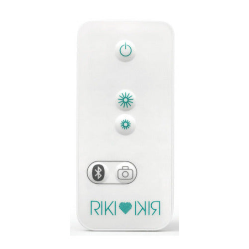 Glamcor RIKI LOVES RIKI RIKI TALL 20 x 28-Inch Vanity Mirror with Dual Voltage and Clip (White)