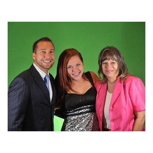 Westcott X-Drop Wrinkle-Resistant Backdrop Kit (Chroma-Key Green, 5 x 7 Feet)