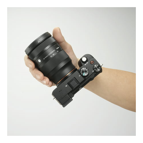 Sigma 28-70mm f/2.8 DG DN Contemporary Lens for Sony E-Mount (Open Box)
