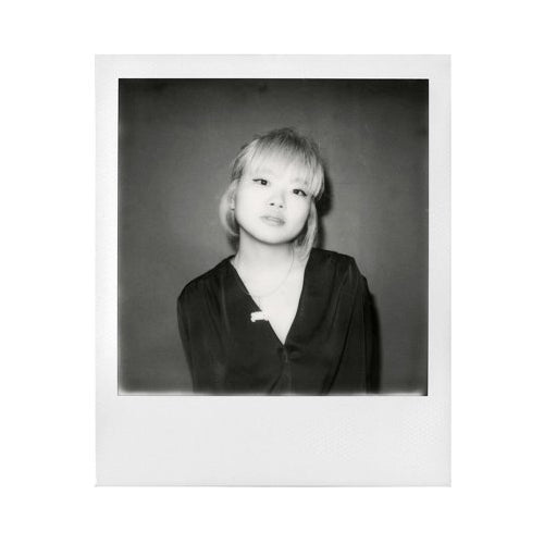 Polaroid B&W Film for i-Type Cameras (10-Pack) with PhotoBox and Keepsake Bundle