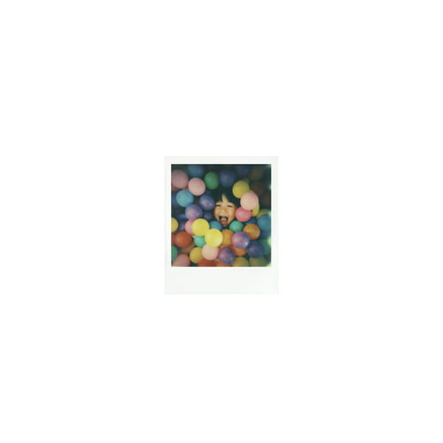 Polaroid Originals Classic Color Instant Film for 600 Cameras (8 Exposures)