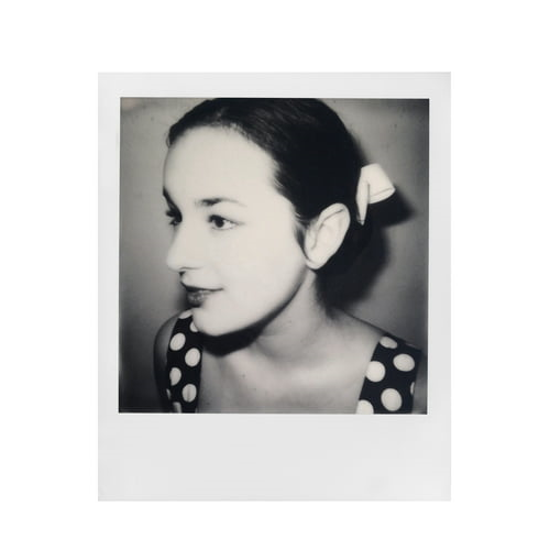 Polaroid Originals Black & White Instant Film for 600 Cameras (8 Exposures)