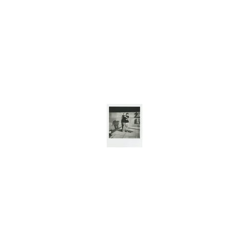 Polaroid Originals Black & White Instant Film for 600 Cameras (8 Exposures)