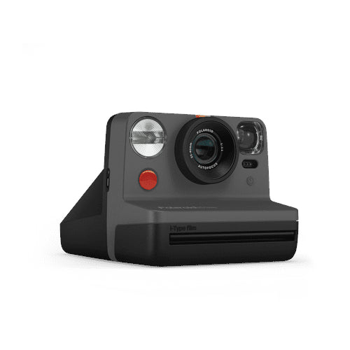 Polaroid Originals Now i-Type Instant Camera (Black) and Film Bundle