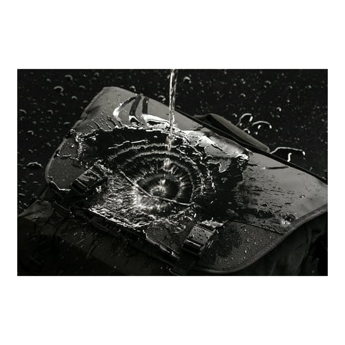 Tenba DNA 9 Slim Messenger Bag (Black)