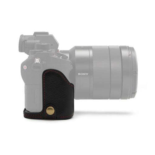Sony Leather Camera Case for A7RM3 and A7M3 (Black)