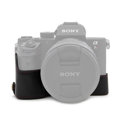 Sony Leather Camera Case for A7RM3 and A7M3 (Black)