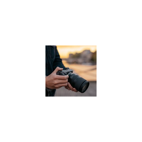Tamron 17-70mm F/2.8 Di III-A RXD for FUJIFILM X-Mount APS-C Mirrorless Cameras