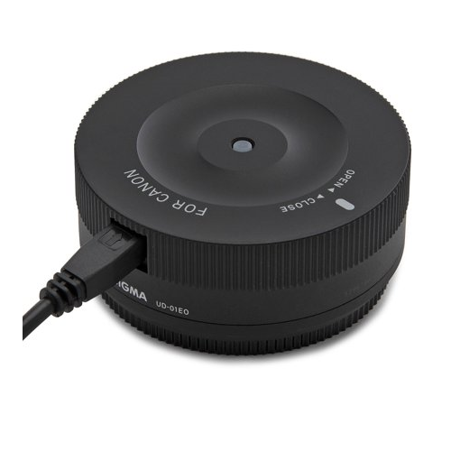 Sigma USB Dock for Canon Lenses Bundle with 32GB Memory Card Bundle