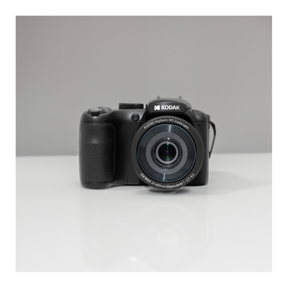 Kodak PIXPRO AZ255 Astro Zoom 16MP Digital Camera (Black) with 32GB SD Card Bundle