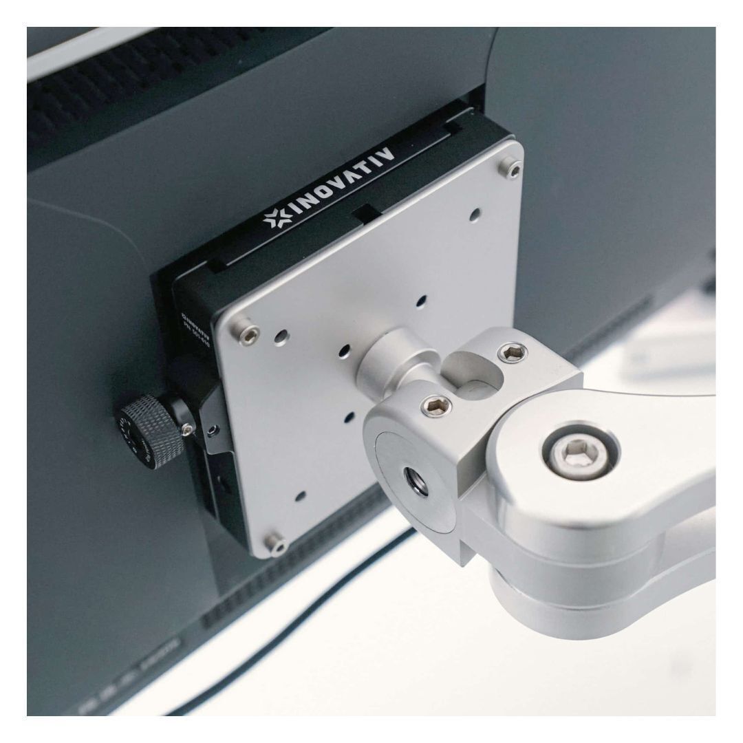 Inovativ QR Monitor Mount System for VESA Patterns with Three Plates