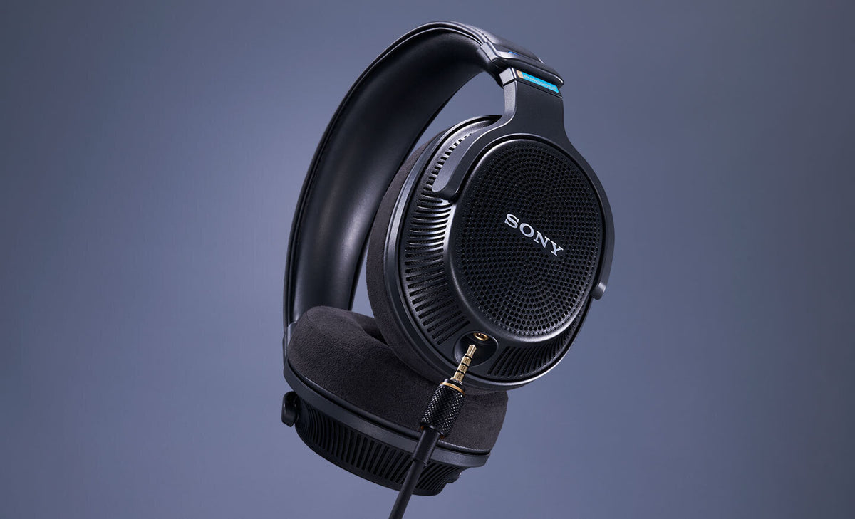 Sony MDR-MV1 Open-Back Reference Monitor Headphones with Hard Shell Case bundle