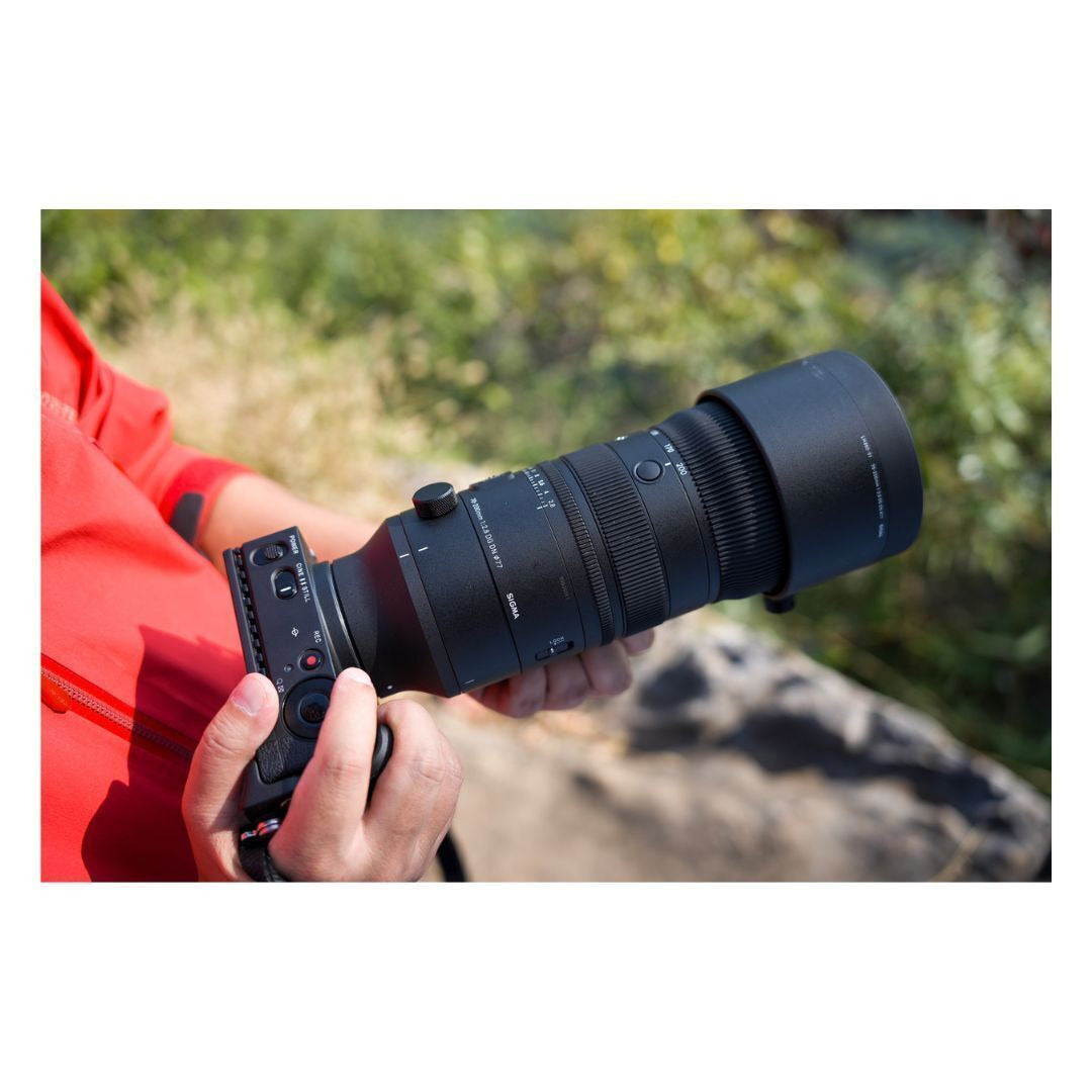 SIGMA 70-200 mm F2.8 DG DN OS Sports for Leica L-Mount with 1TB Portable Hard Drive Bundle