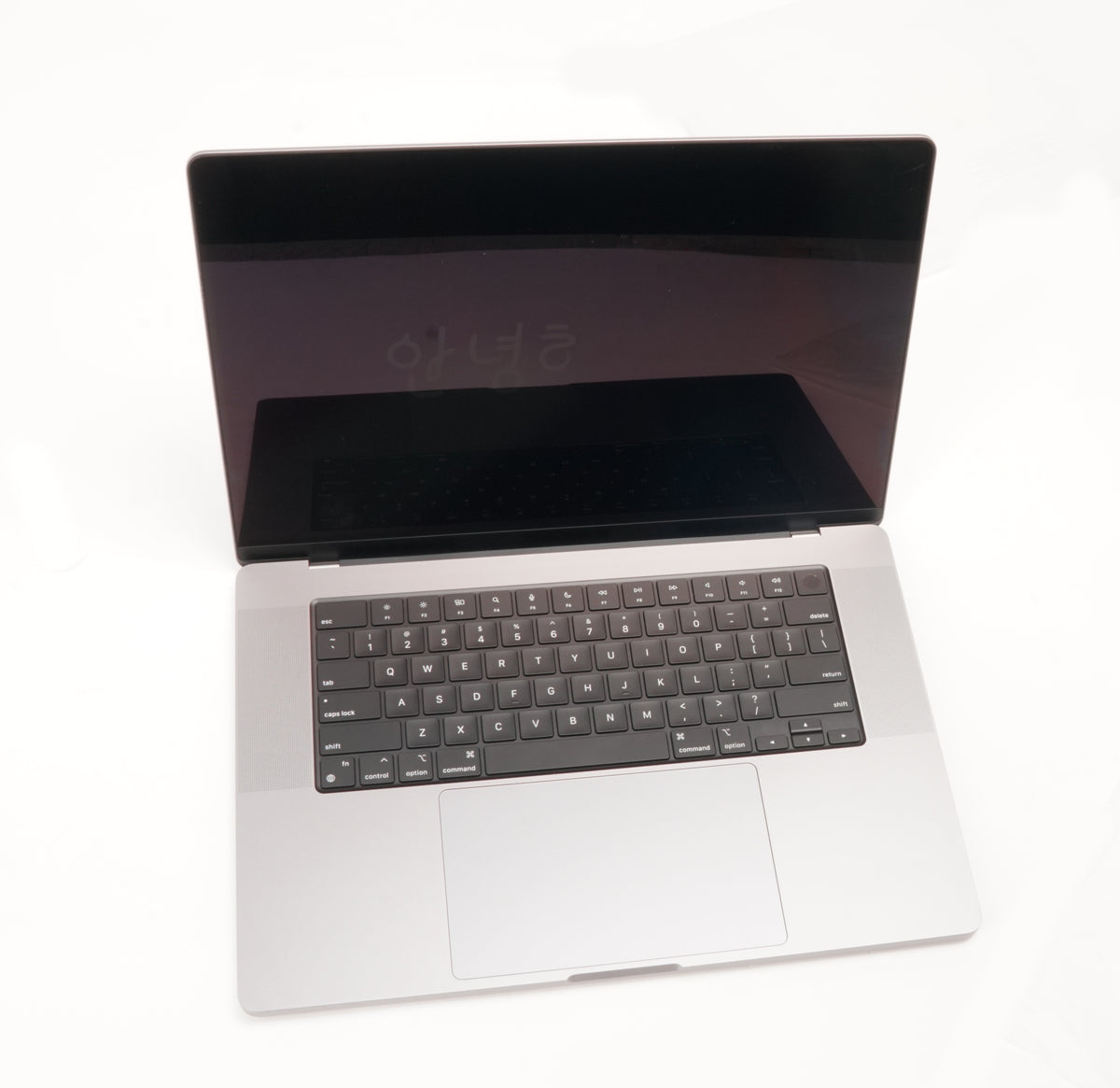 Apple MacBook Pro, 16.2-Inch, 512GB SSD (Space Gray) (Used)