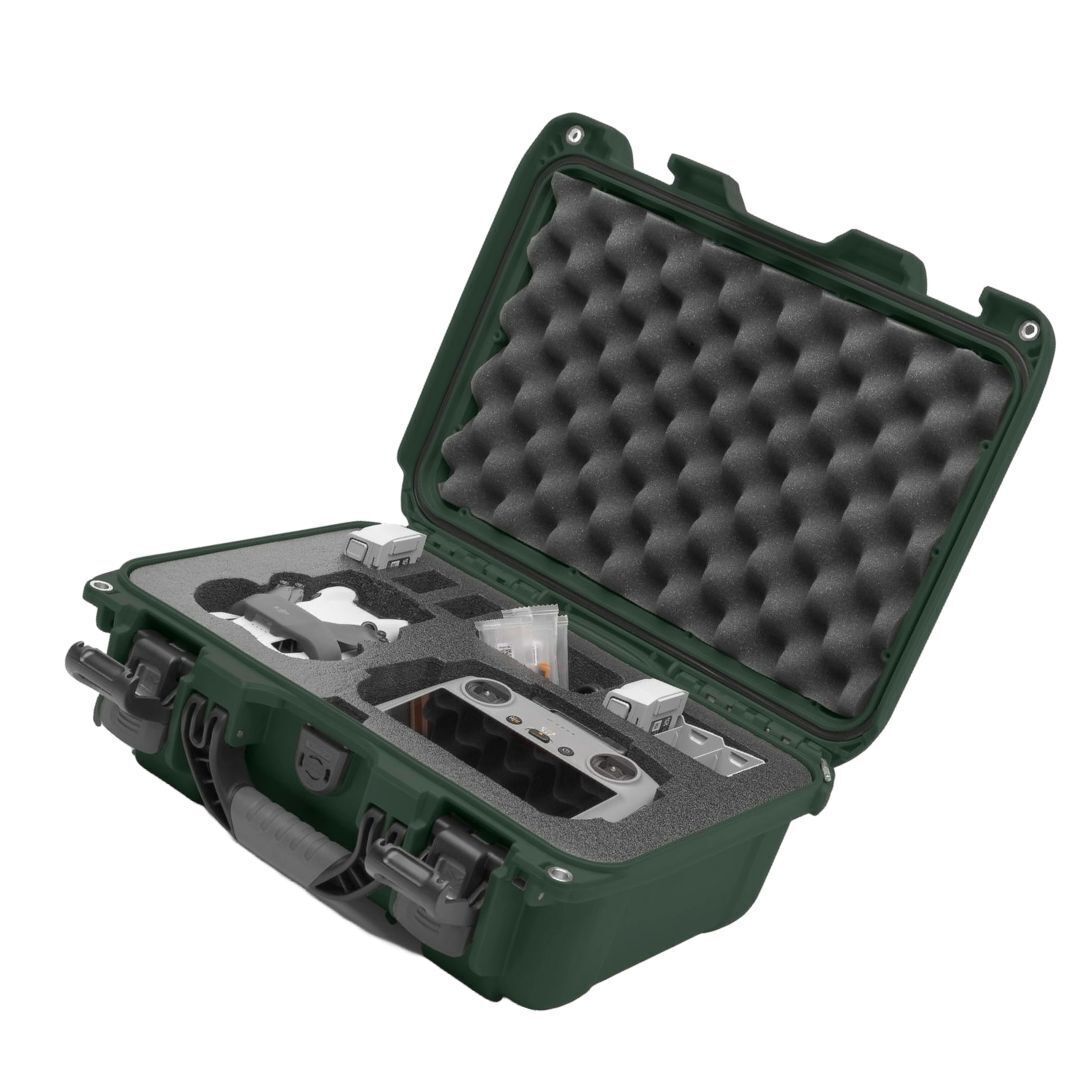 Nanuk 915 Waterproof Hard-Shell Case for DJI Mini 3 and Mini 4 Pro Fly More Combo (Olive)