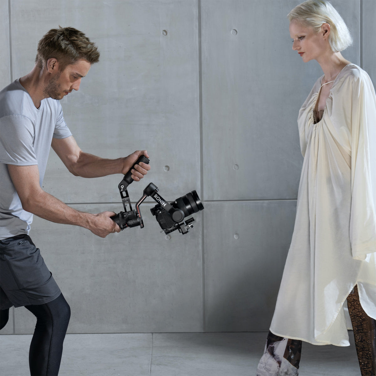 DJI RS 3 Pro Gimbal Stabilizer Combo with Weatherproof Hard Case with Customizable Foam bundle
