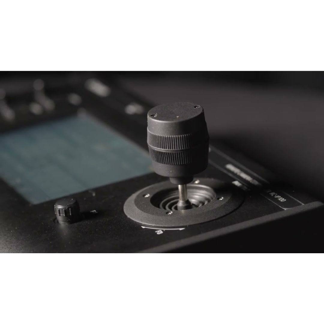 Canon RC-IP100 Controller with 7-Inch Touch Screen, Remote Usage and 100 Canon Camera Compatibility