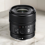 Sony E 15mm F1.4 G APS-C Large Aperture Wide Angle G Lens with Editing Software, 64GB SD Card Bundle
