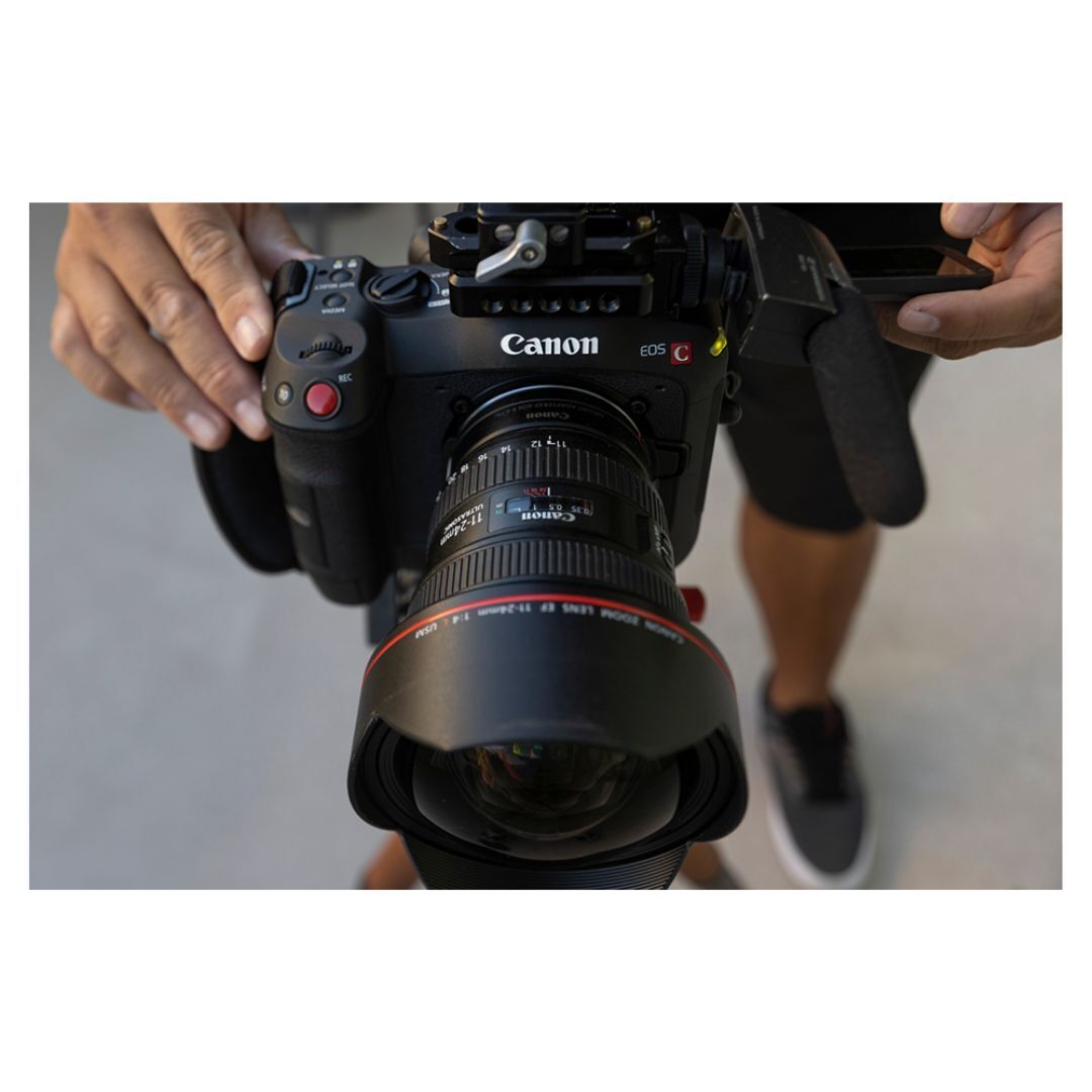 Canon EOS C70 Cinema Camera Kit with RF 24-105mm F2.8 Lens and PZ-E2B Power Zoom Adapter (Black)
