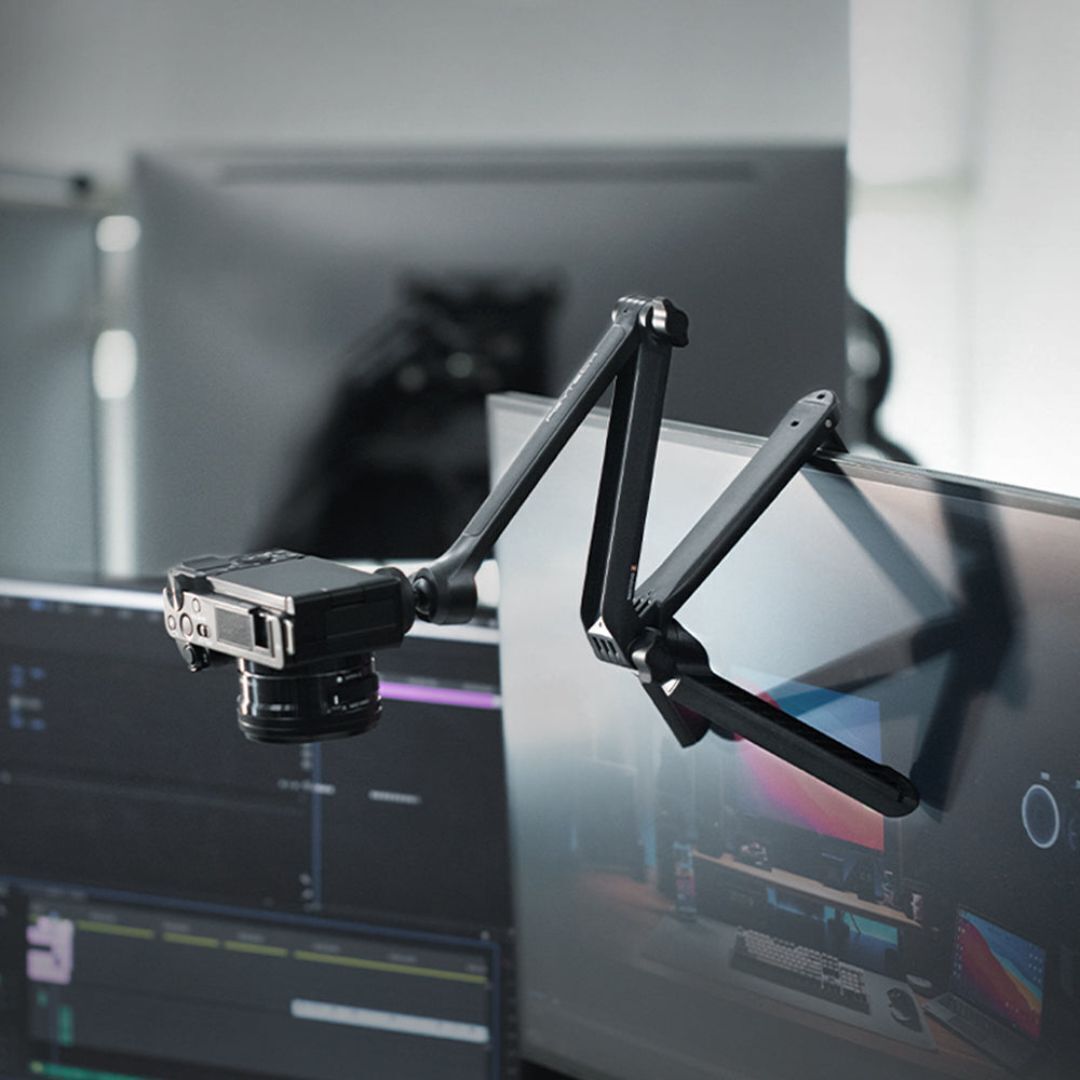 PGYTECH CapLock MantisPod Z with 360-Degree Rotation, Five Filming Modes, and Dual-Lock Design