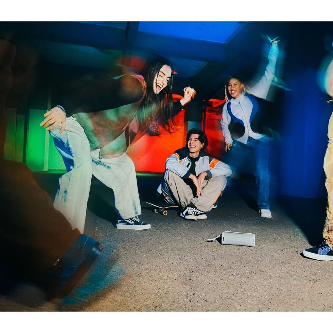 Sony ULT FIELD 1 Bluetooth Wireless Portable Speaker with Echo Canceling Technology (Off-White)