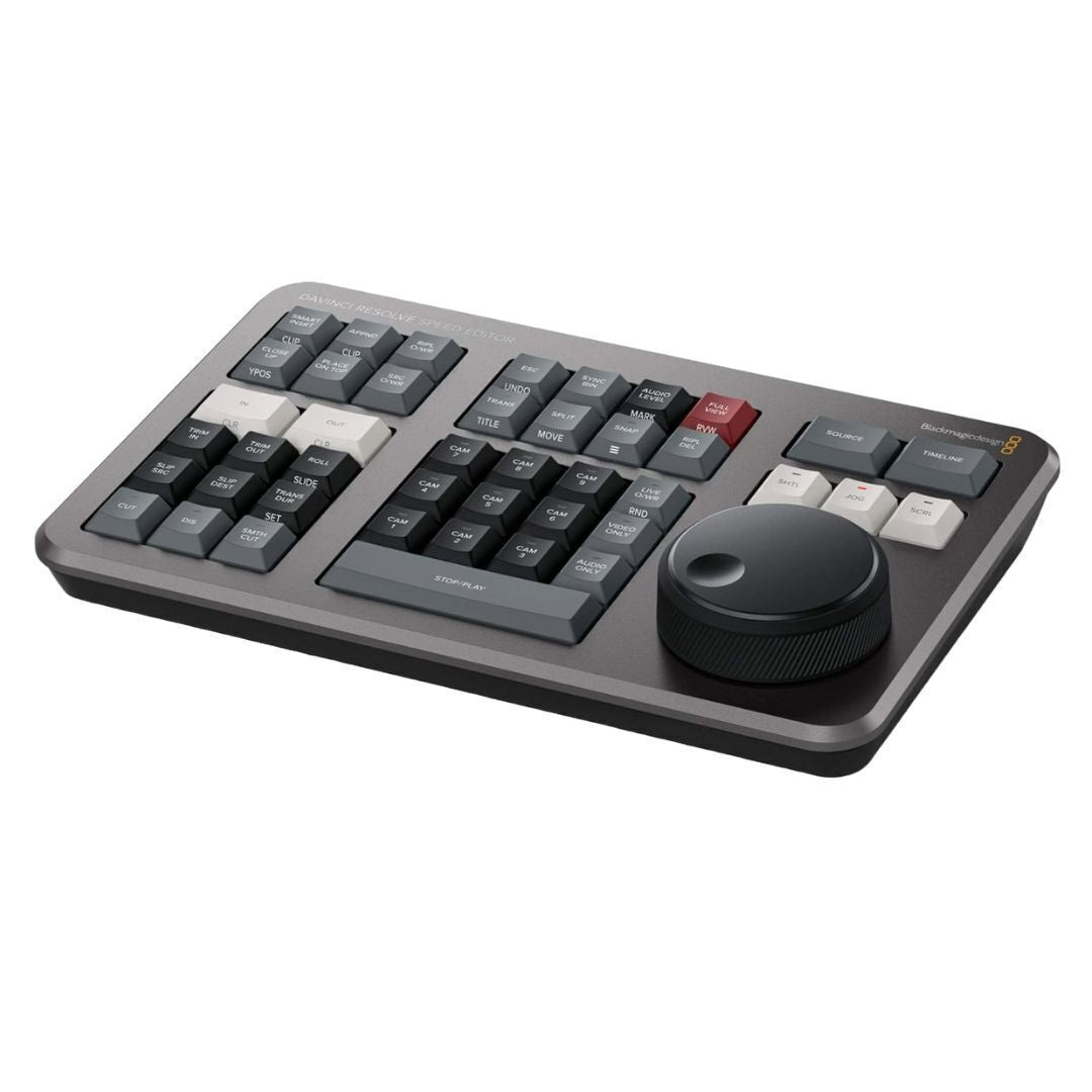 Blackmagic Design DaVinci Resolve Studio with DaVinci Resolve Speed Editor